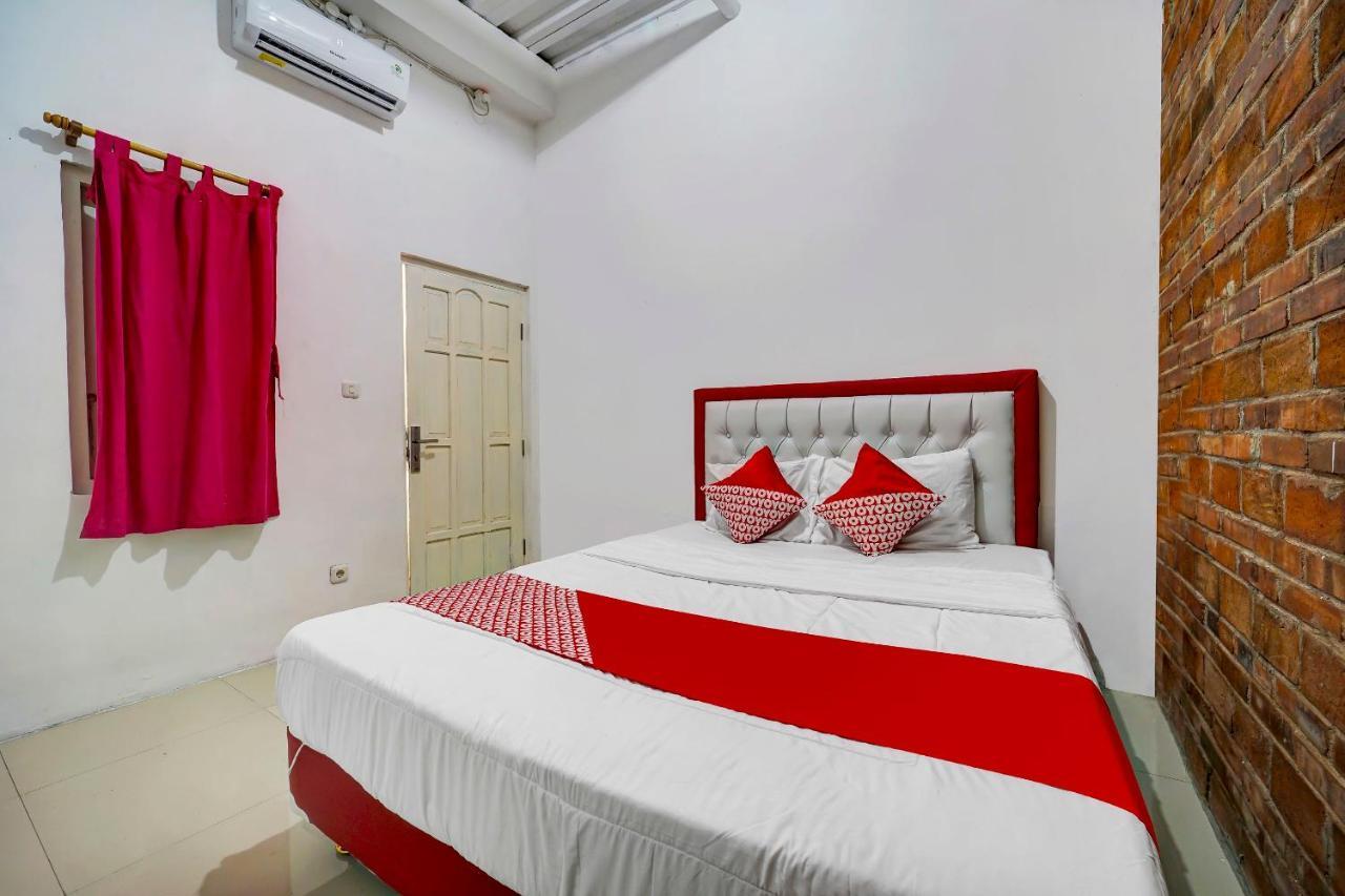 Super Oyo 91173 Guesthouse King Puntodewo Pakualaman Exterior photo